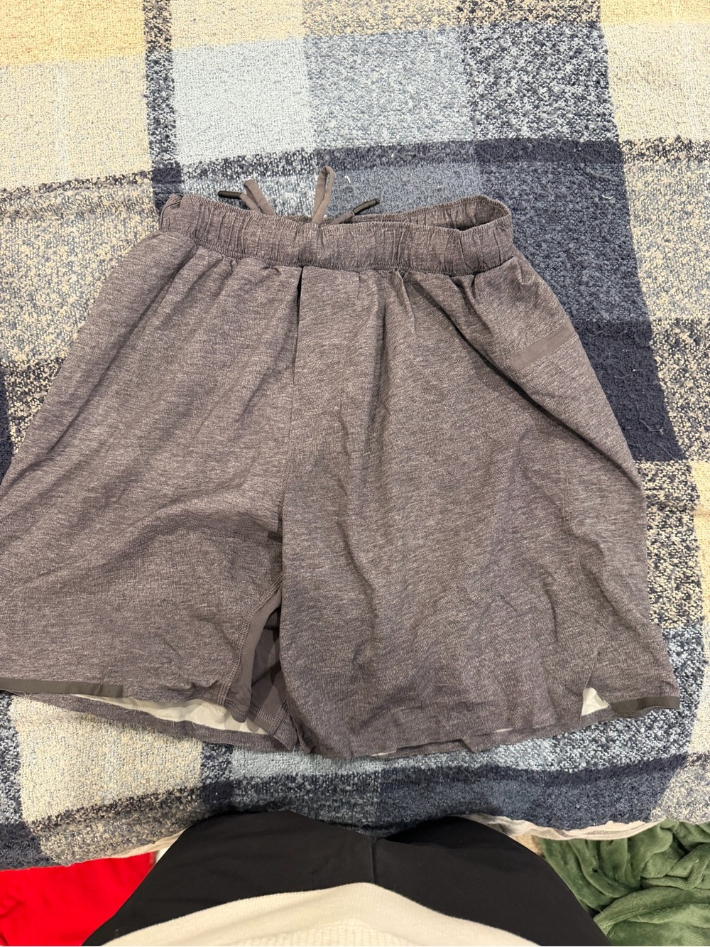 LULULEMON Casual Drawstring Lounge Shorts in Heather Gray